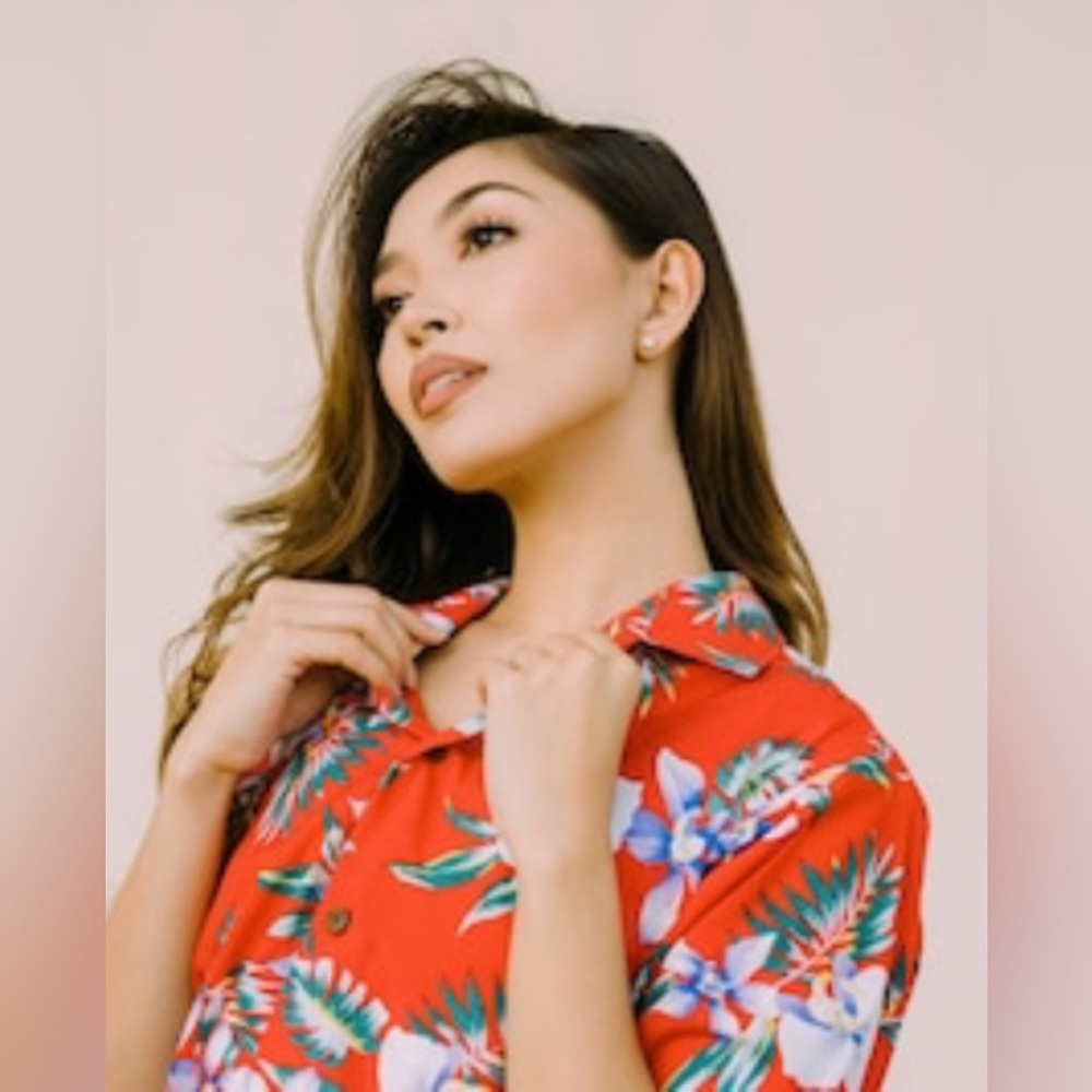 Forever 21 Red Floral Crop Top